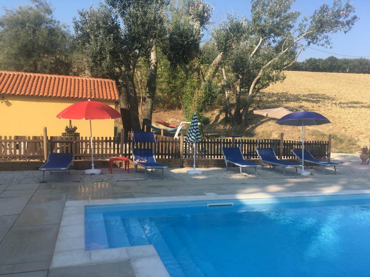 Agriturismo Fattoria Del Colle Iesi Ngoại thất bức ảnh